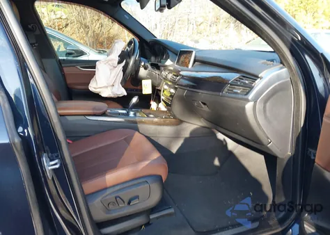 2018 BMW X5 Edrive xDrive40E Iperformance z USA, uszkodzony, nr VIN 5UXKT0C58J0V99012